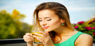 Mindful eten en drinken: het belang van hóe je eet Mindful eten en drinken - goed voor je gezondheid